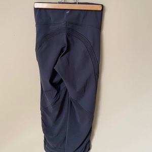 Lululemon crop leggings